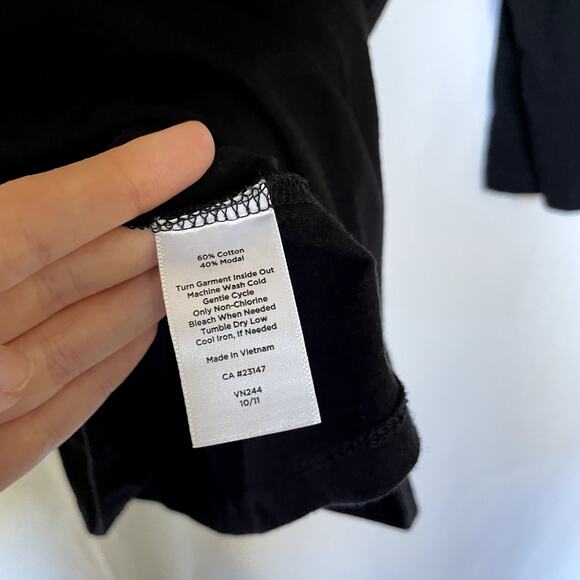 Talbots long sleeved black top vintage neckline women's size large cotton modal - Picture 4 of 6